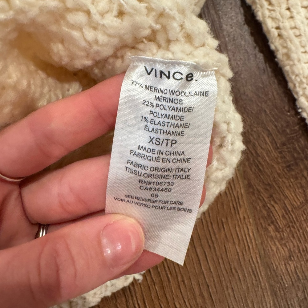 Vince sweater size XS - Picture 2 of 3